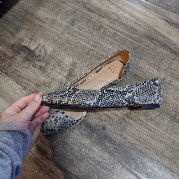 A New Day Snake Skin Flats - Picture 4 of 4